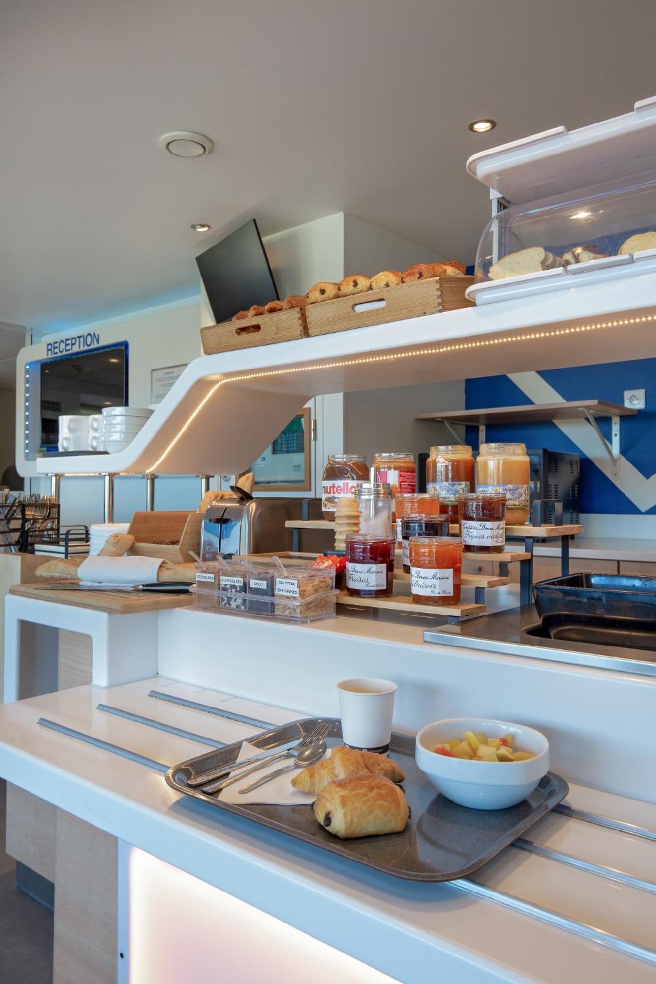 Ibis Budget Saint-Maximin Dış mekan fotoğraf